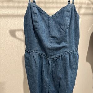 Romper with pockets and stretchy back